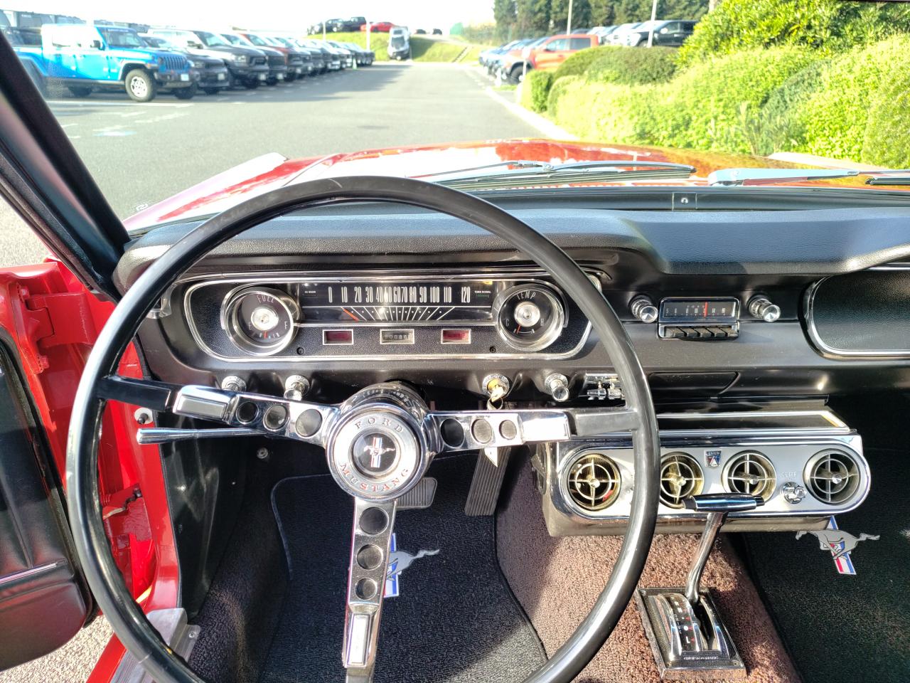 FORD MUSTANG CABRIOLET 64 1/2 UNE DES TOUTES PREMIERES FABRIQUEES