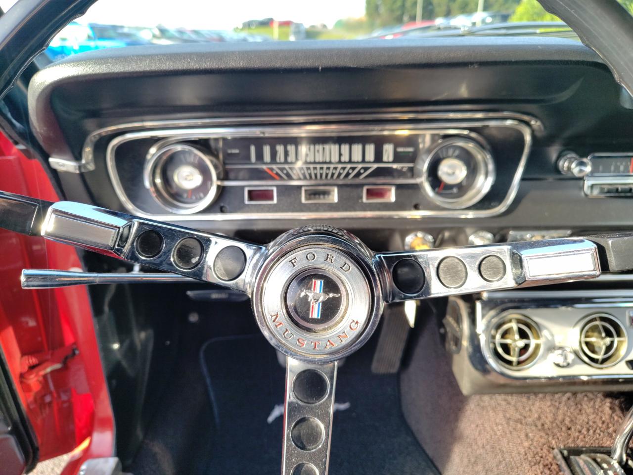 FORD MUSTANG CABRIOLET 64 1/2 UNE DES TOUTES PREMIERES FABRIQUEES