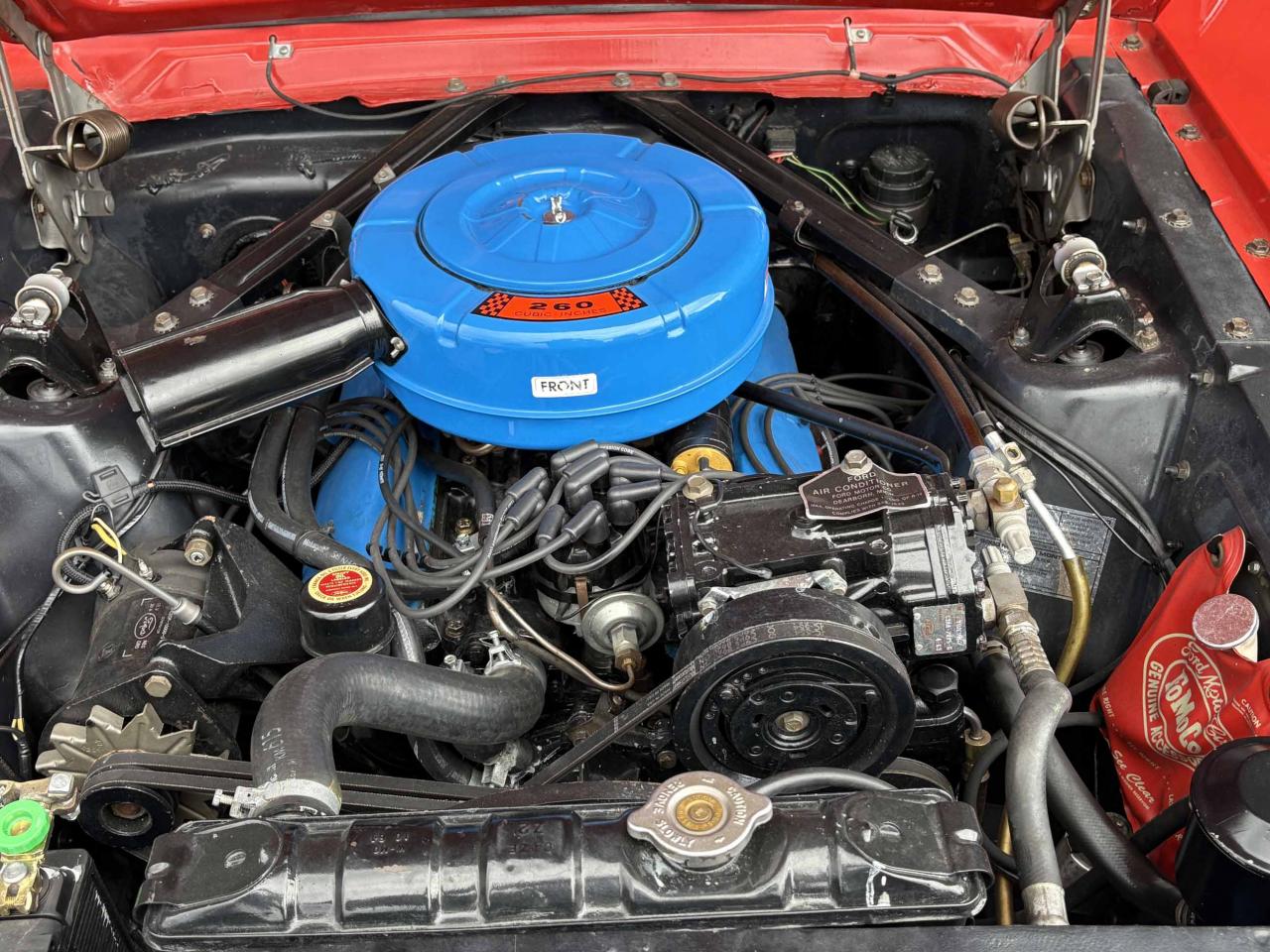 FORD MUSTANG CABRIOLET 64 1/2 UNE DES TOUTES PREMIERES FABRIQUEES