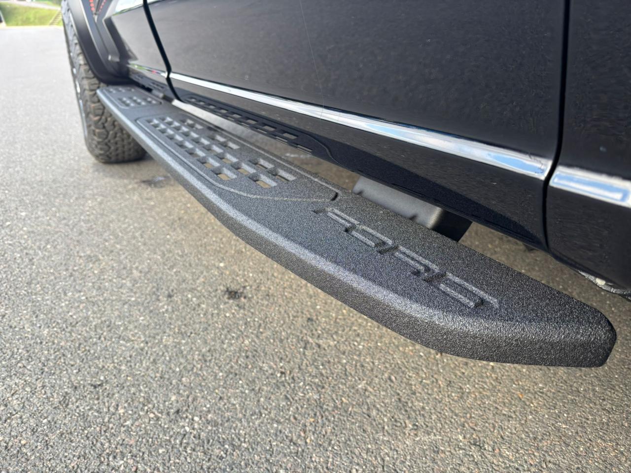 FORD F150 RAPTOR R V8 5.2L supercharged