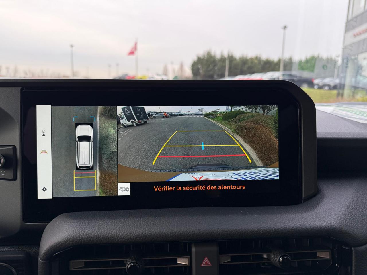 TOYOTA LAND CRUISER 4WD WAGON HYBRID - Pas de malus