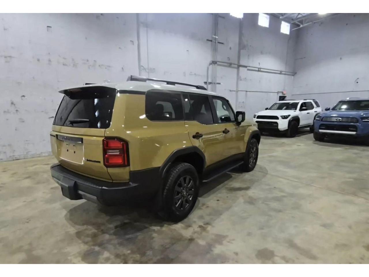 TOYOTA LAND CRUISER 4WD WAGON HYBRID - Pas de malus