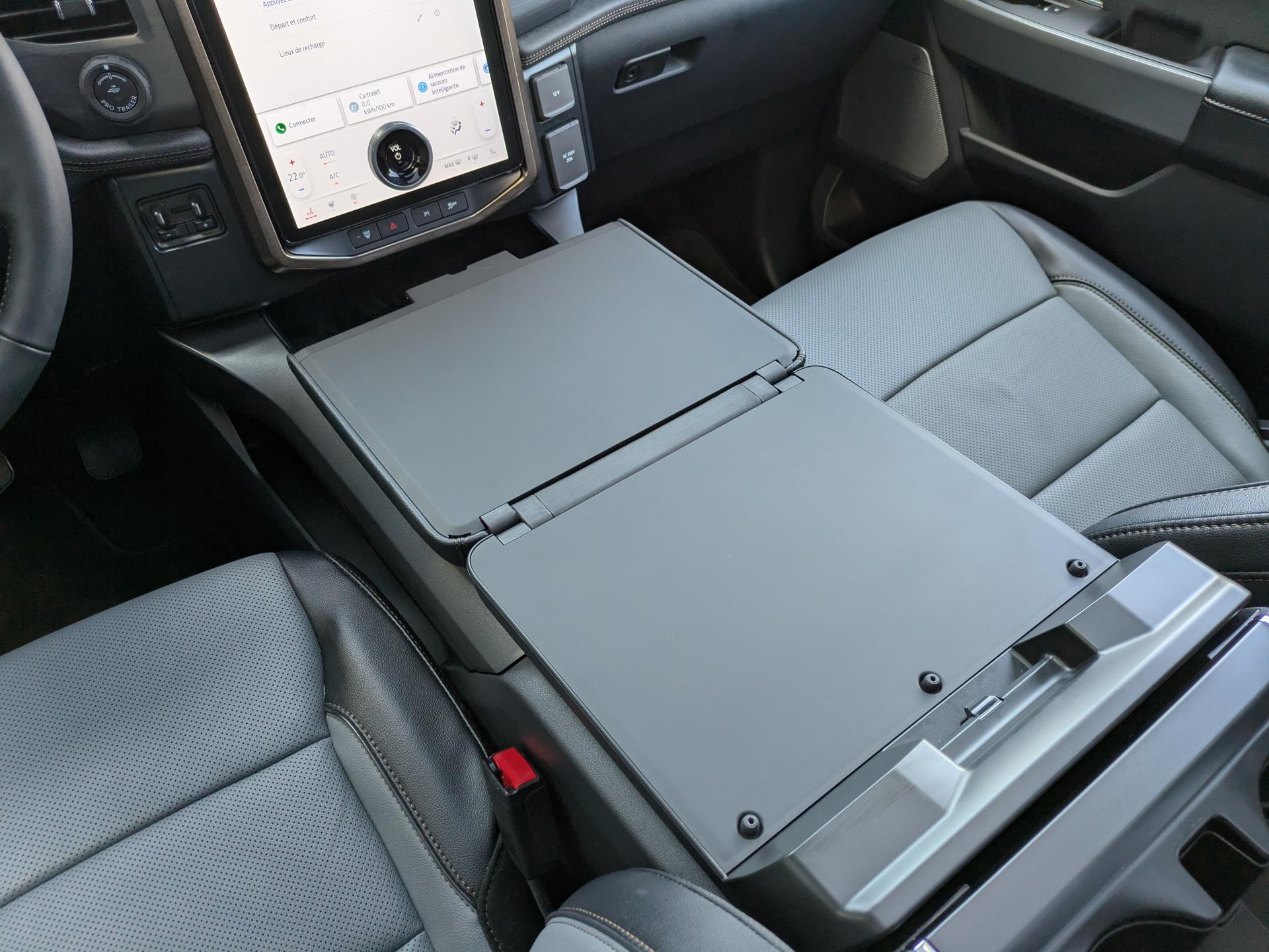 FORD F150 Lightning Lariat Extended-Range