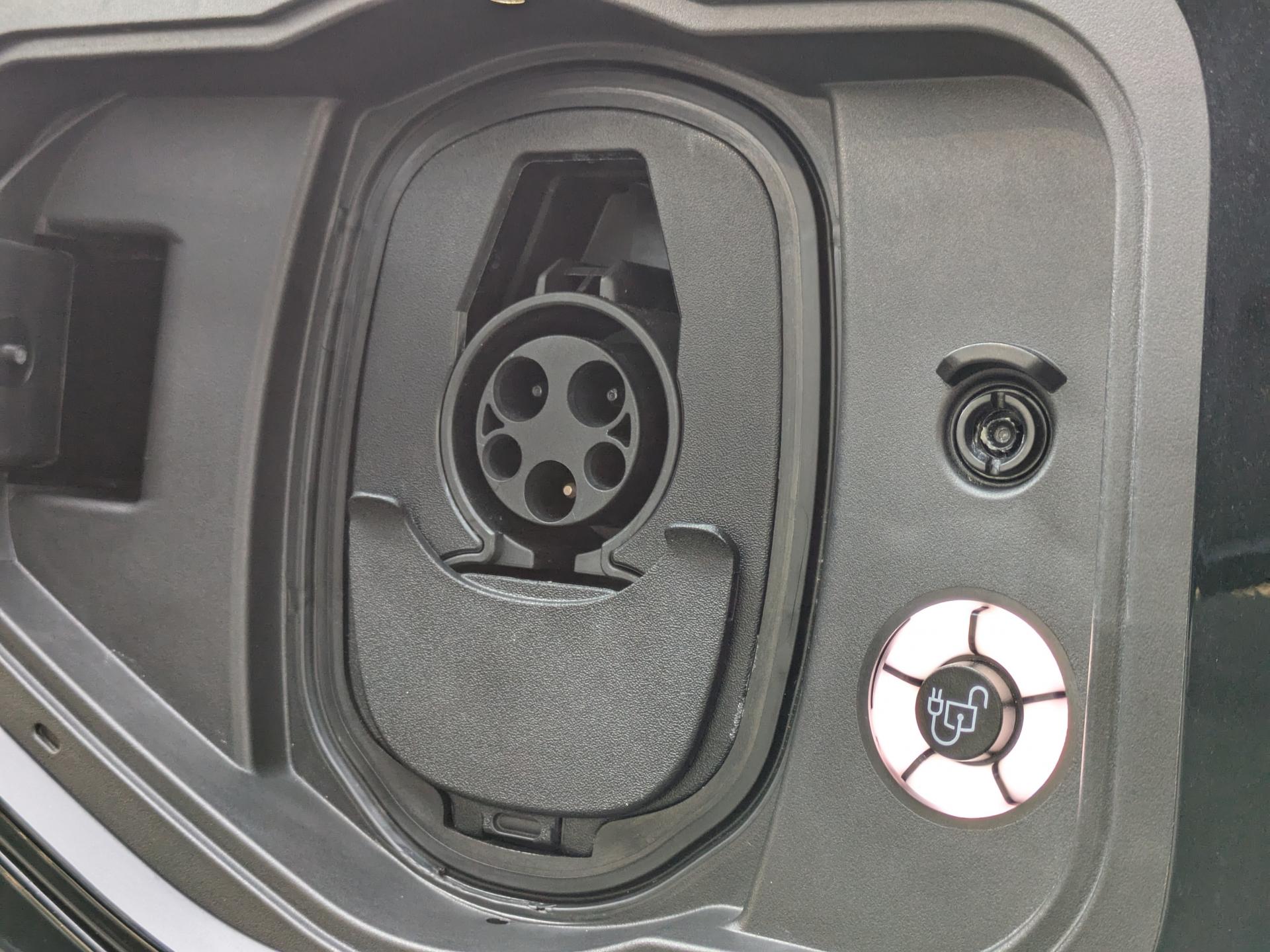 FORD F150 Lightning Lariat Extended-Range