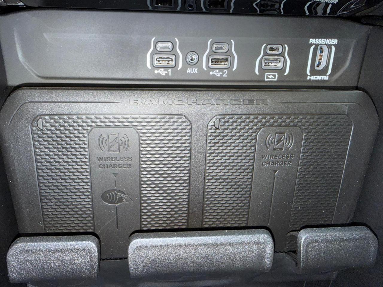 DODGE RAM 1500 CREW LIMITED NIGHT EDITION RAMBOX HAYON MULTI