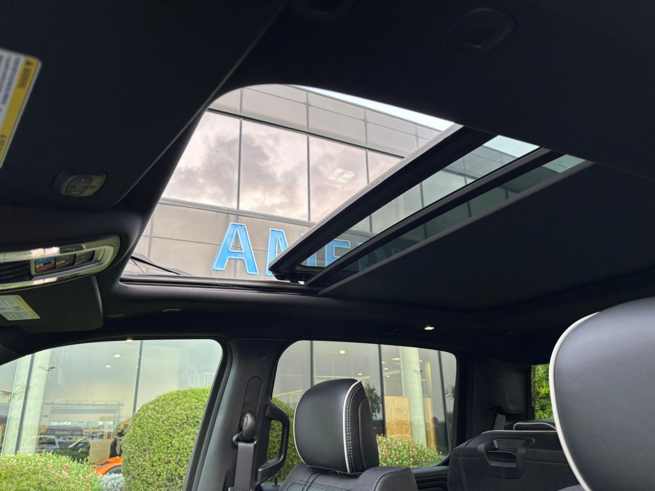 DODGE RAM 1500 CREW LIMITED NIGHT EDITION RAMBOX HAYON MULTI