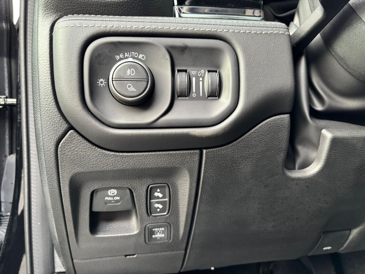 DODGE RAM 1500 CREW LIMITED NIGHT EDITION RAMBOX HAYON MULTI