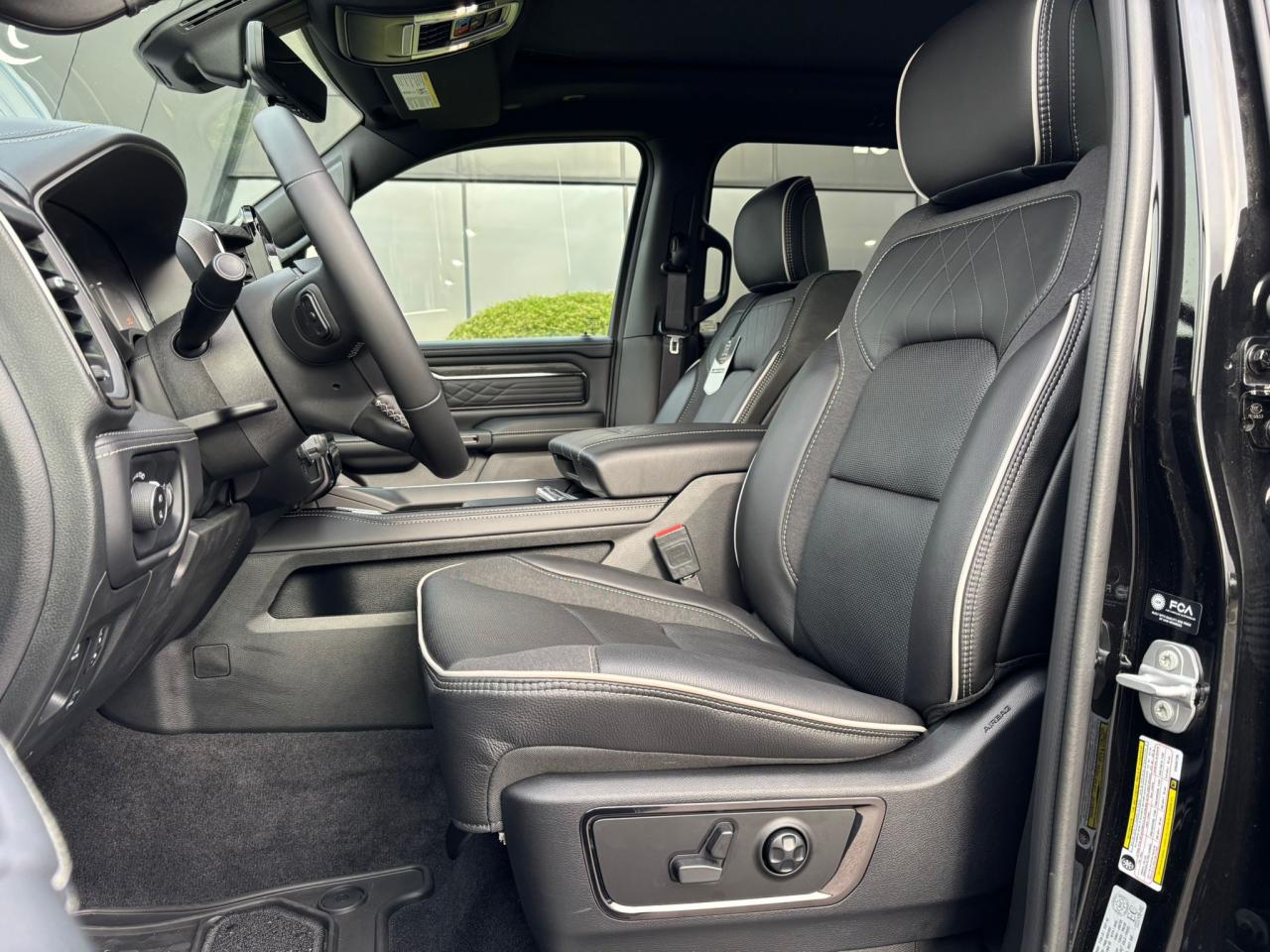 DODGE RAM 1500 CREW LIMITED NIGHT EDITION RAMBOX HAYON MULTI