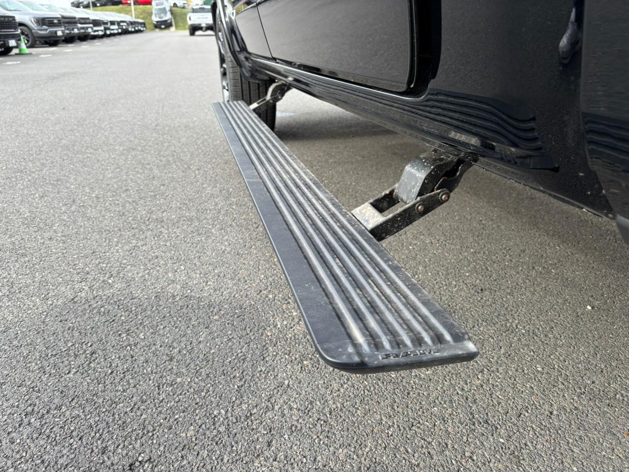 DODGE RAM 1500 CREW LIMITED NIGHT EDITION RAMBOX HAYON MULTI