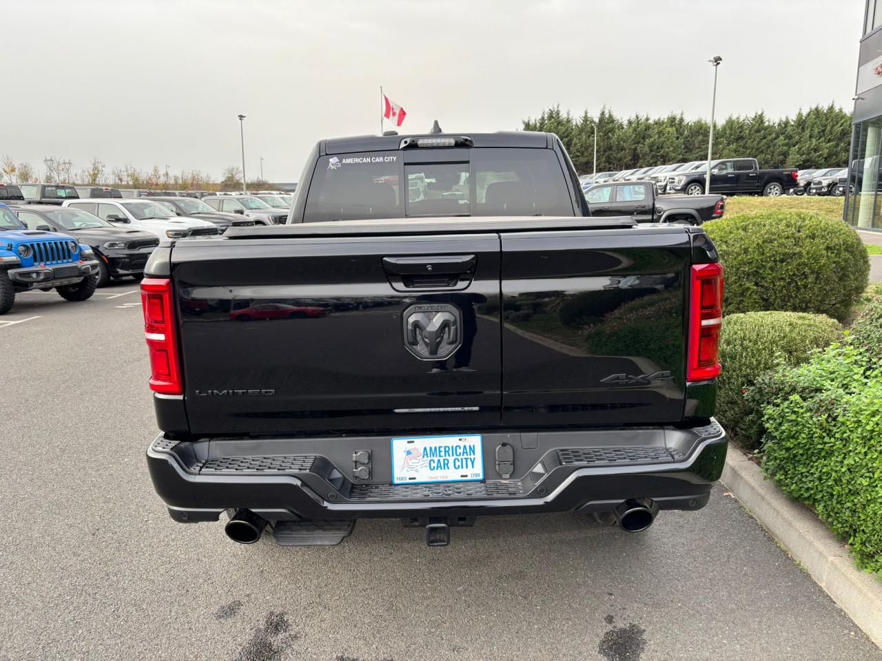 DODGE RAM 1500 CREW LIMITED NIGHT EDITION RAMBOX HAYON MULTI