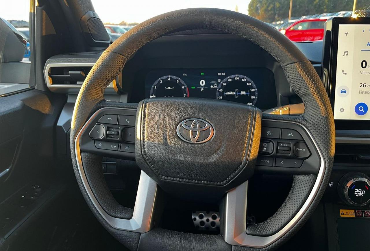 TOYOTA TACOMA TRD SPORT PREMIUM