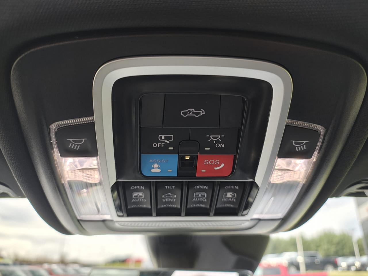 DODGE RAM 1500 CREW LIMITED NIGHT EDITION RAMBOX HAYON MULTI