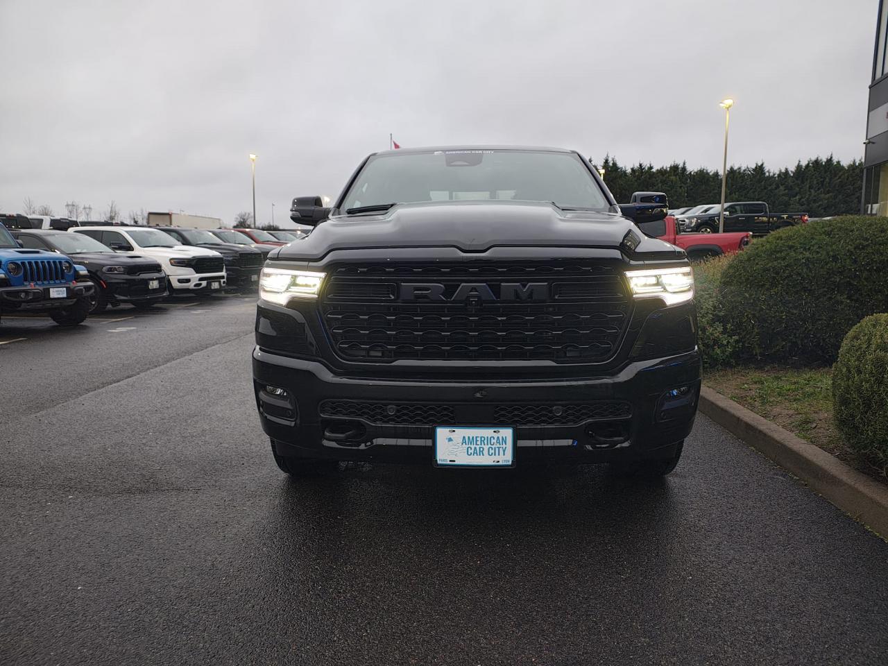 DODGE RAM 1500 CREW LIMITED NIGHT EDITION RAMBOX HAYON MULTI