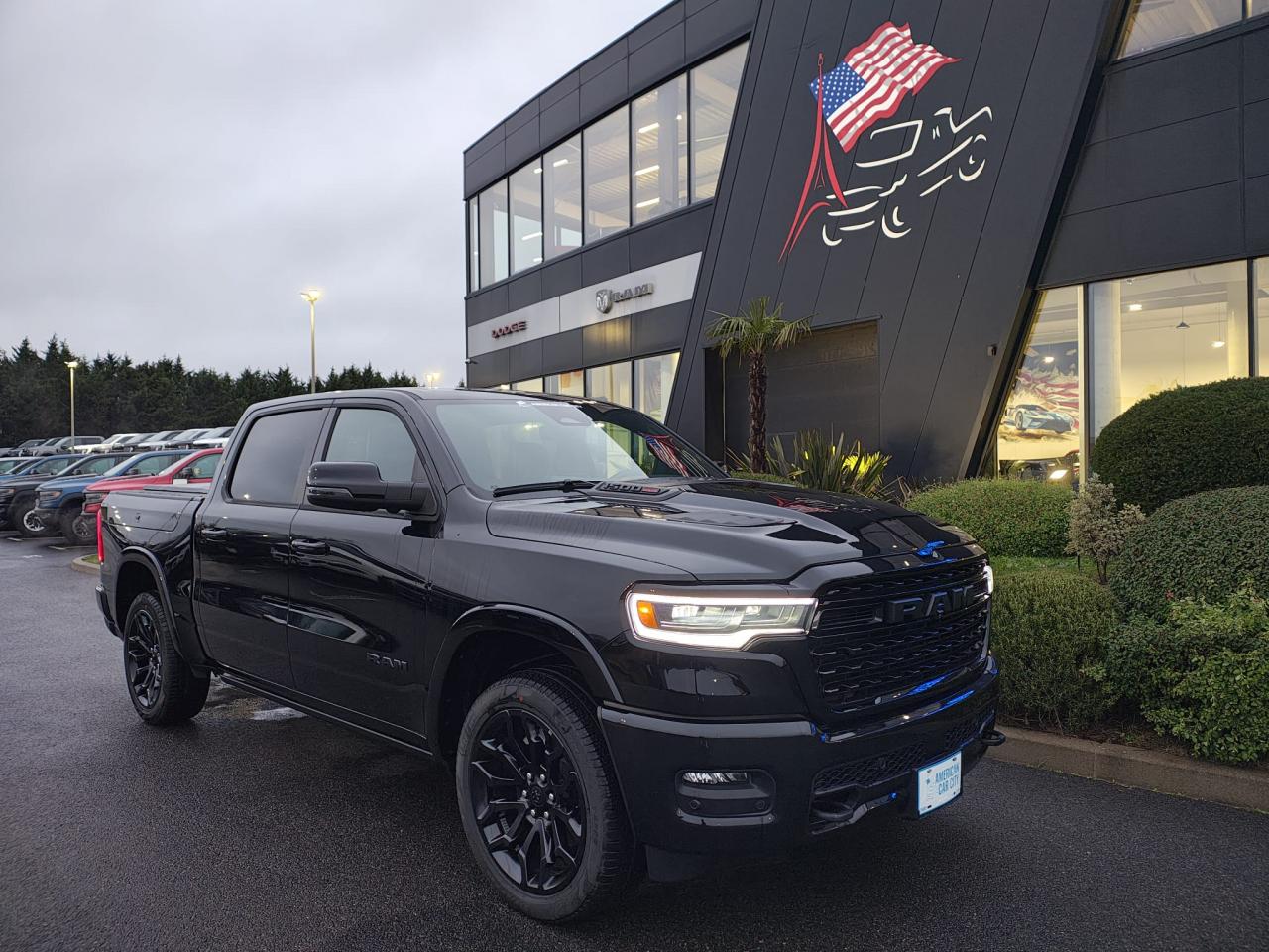 DODGE RAM 1500 CREW LIMITED NIGHT EDITION RAMBOX HAYON MULTI