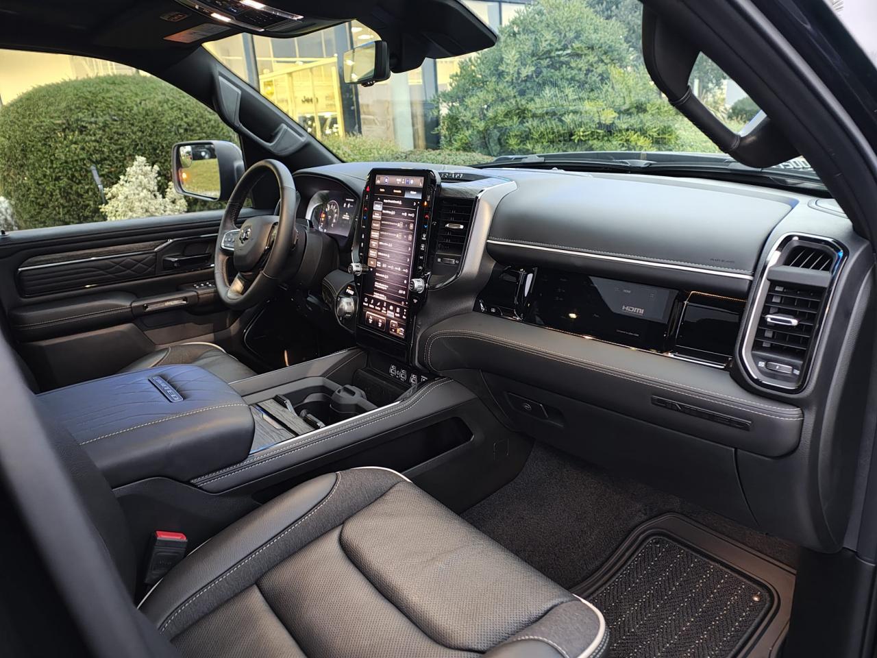 DODGE RAM 1500 CREW LIMITED NIGHT EDITION RAMBOX HAYON MULTI