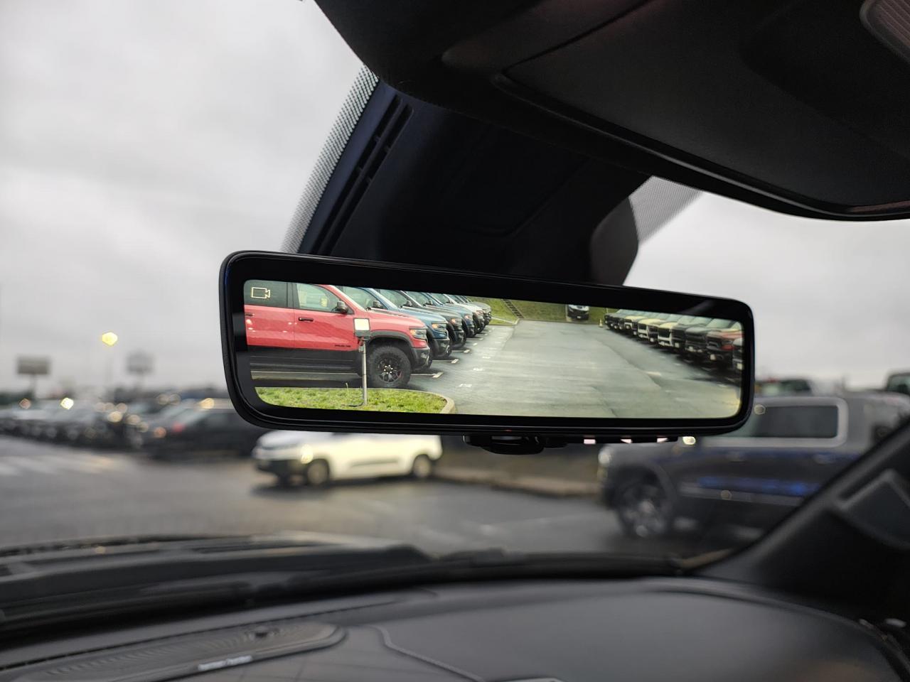 DODGE RAM 1500 CREW LIMITED NIGHT EDITION RAMBOX HAYON MULTI