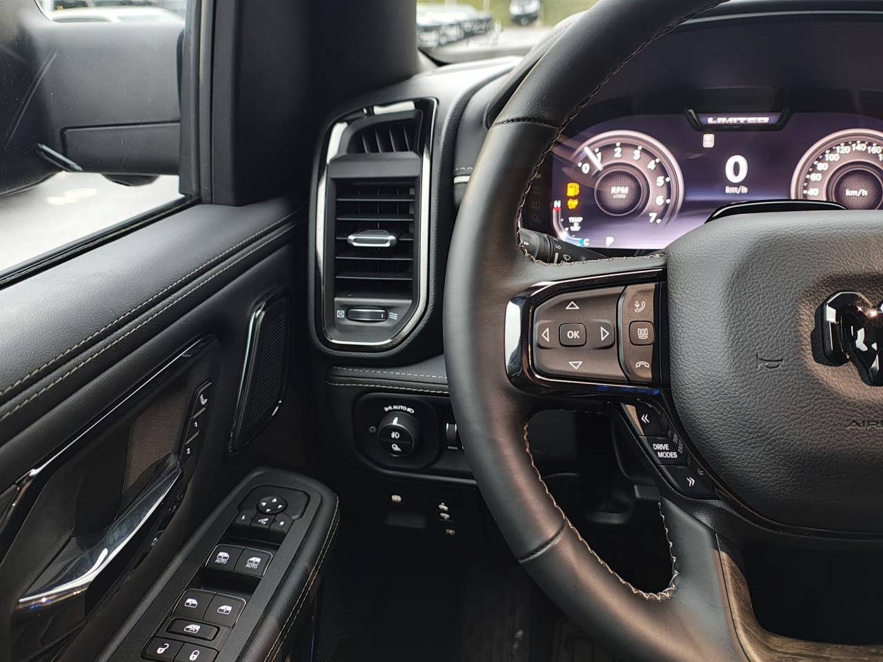 DODGE RAM 1500 CREW LIMITED NIGHT EDITION RAMBOX HAYON MULTI