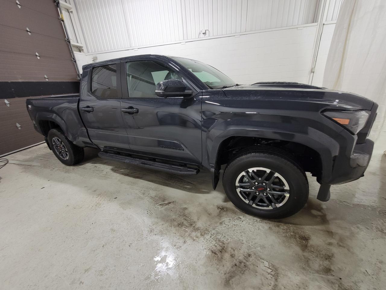 TOYOTA TACOMA TRD SPORT PREMIUM