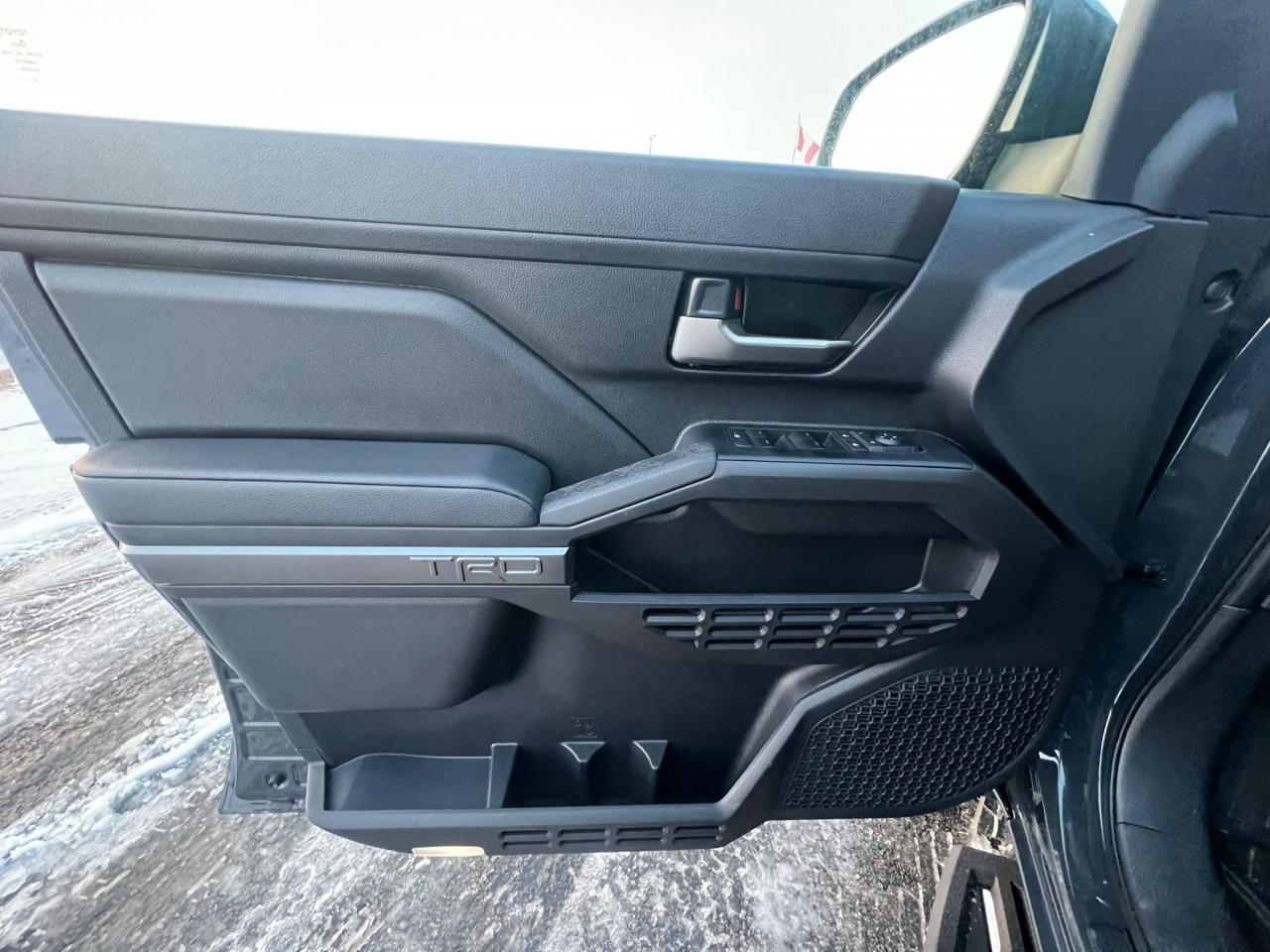 TOYOTA TACOMA TRD SPORT PREMIUM