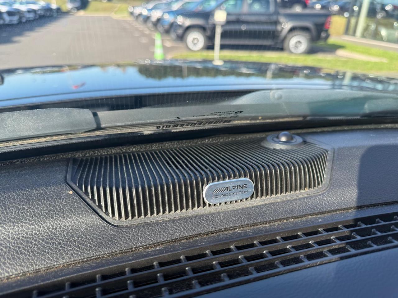 DODGE RAM 1500 CREW SPORT CLASSIC BLACK PACKAGE