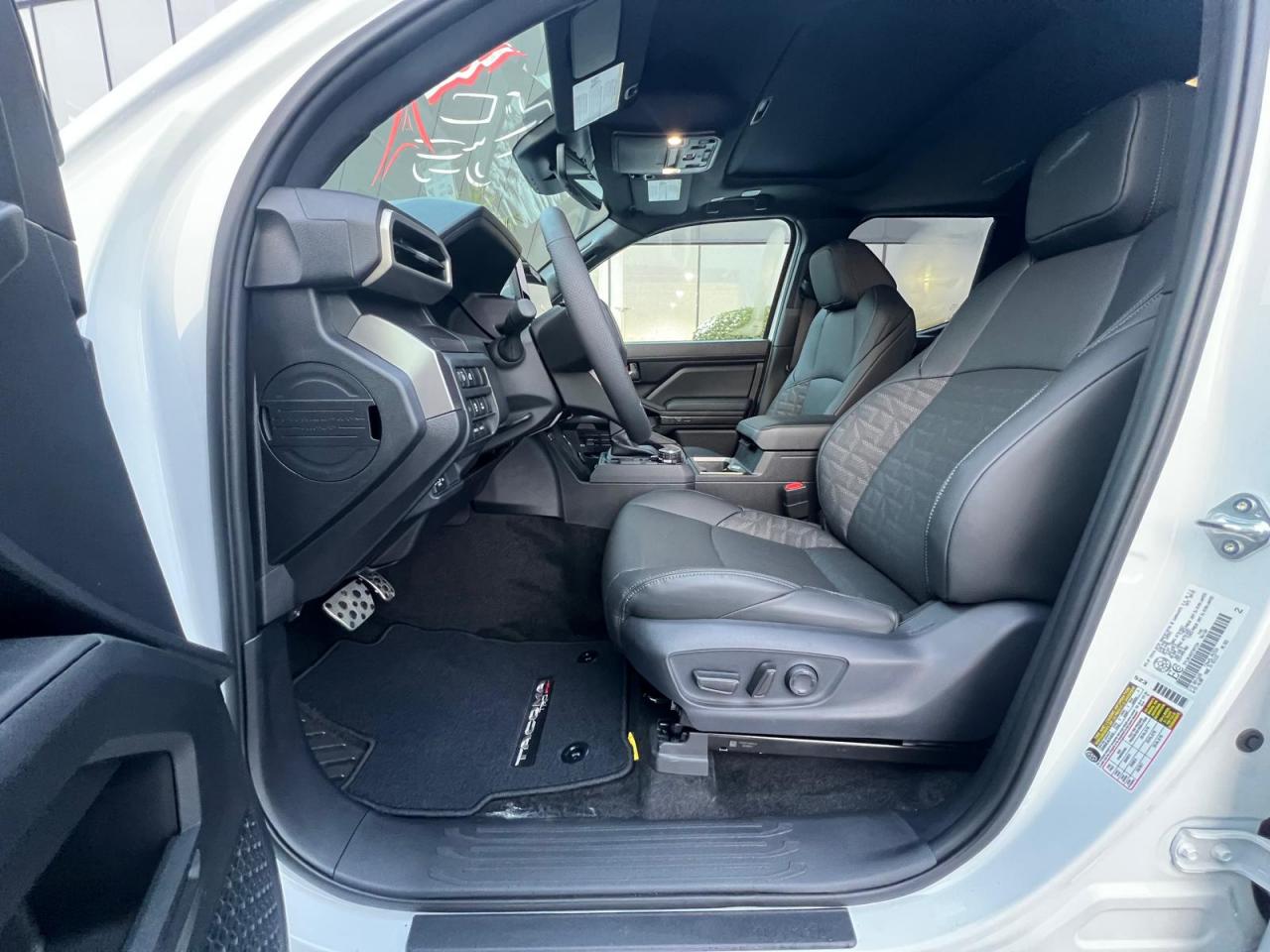 TOYOTA TACOMA TRD SPORT PREMIUM