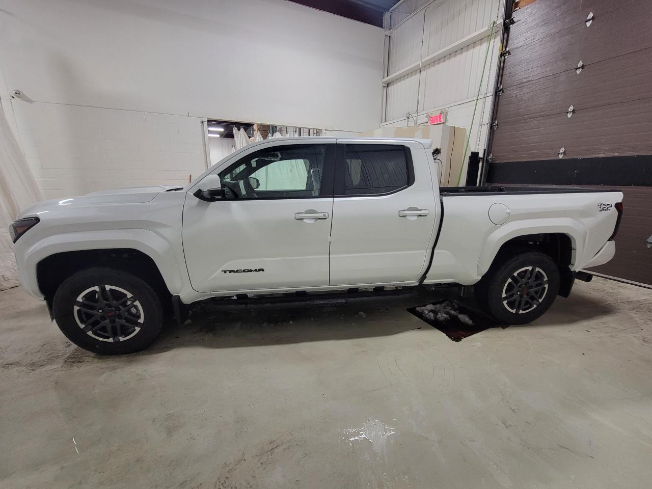 TOYOTA TACOMA TRD SPORT PREMIUM