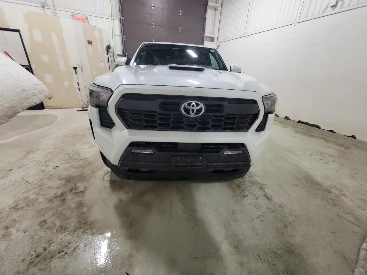 TOYOTA TACOMA TRD SPORT PREMIUM
