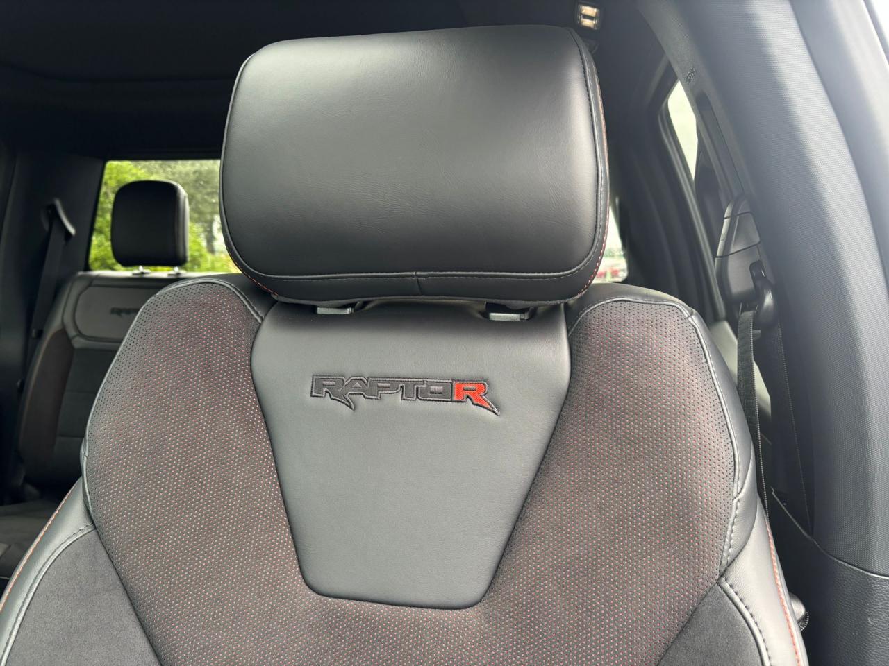 FORD F150 RAPTOR R V8 5.2L supercharged