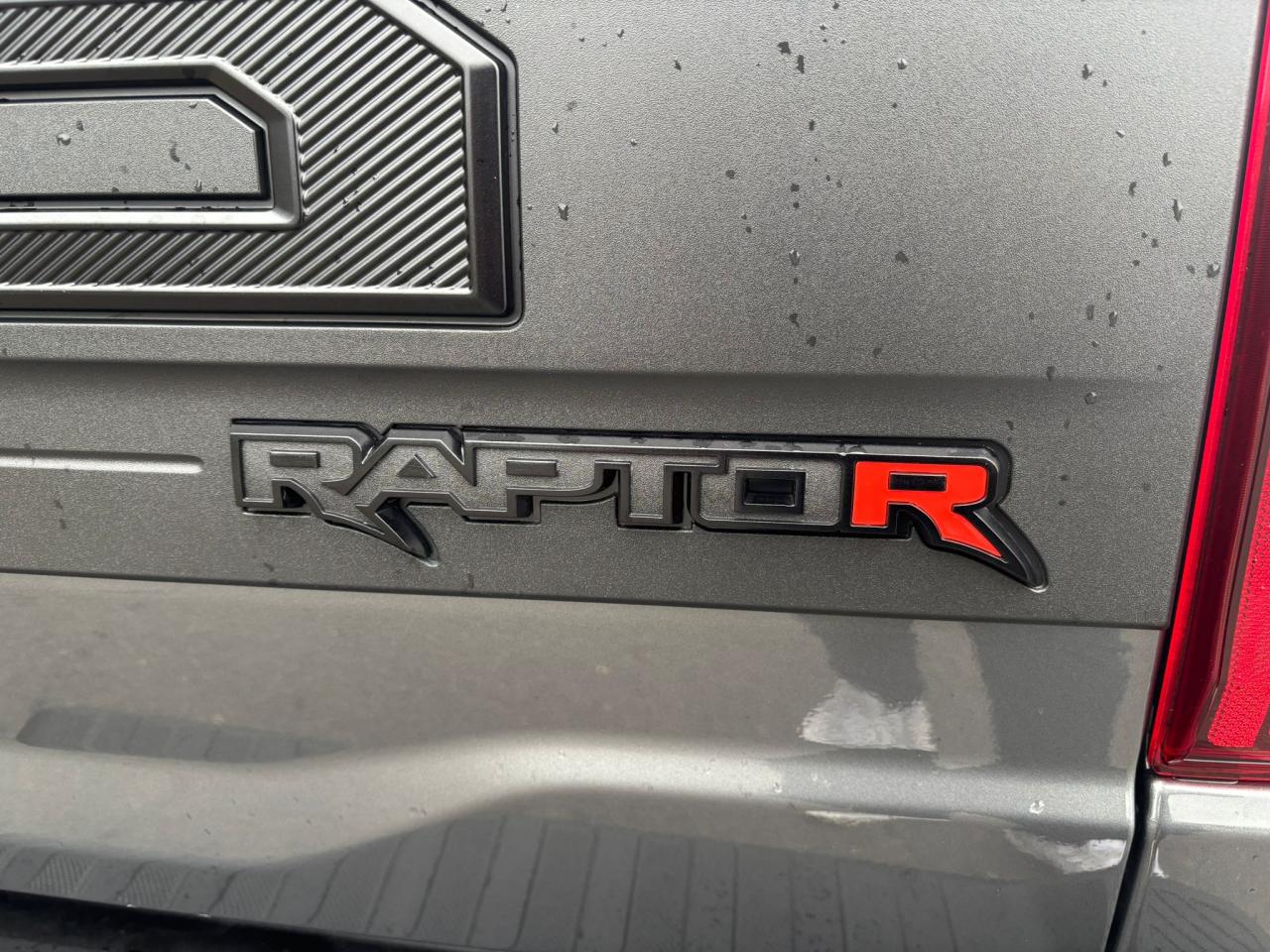 FORD F150 RAPTOR R V8 5.2L supercharged