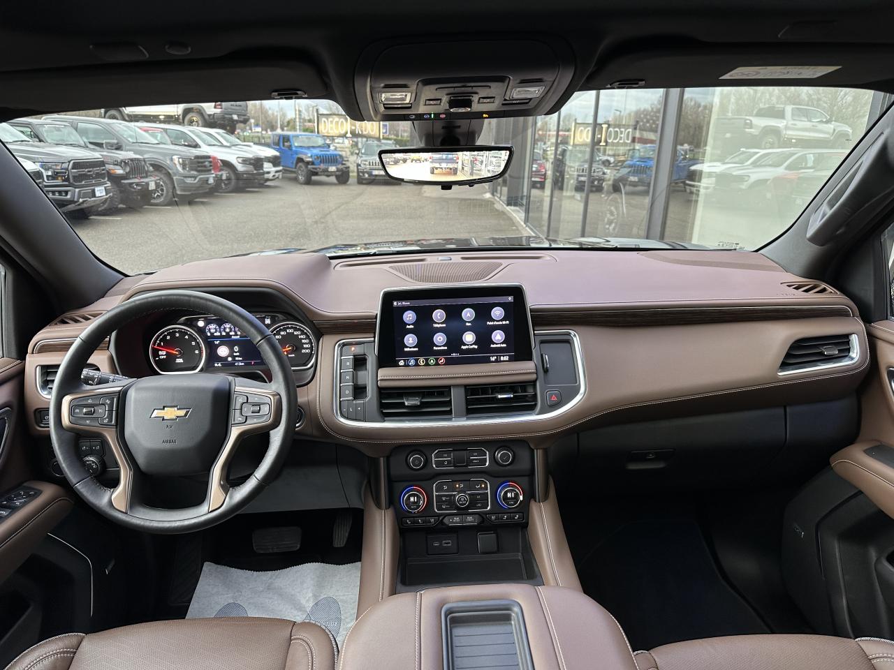 CHEVROLET SUBURBAN HIGH COUNTRY 4x4 V8 6.2L CTTE FOURGON