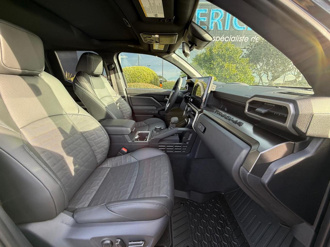 TOYOTA TACOMA TRD SPORT PREMIUM