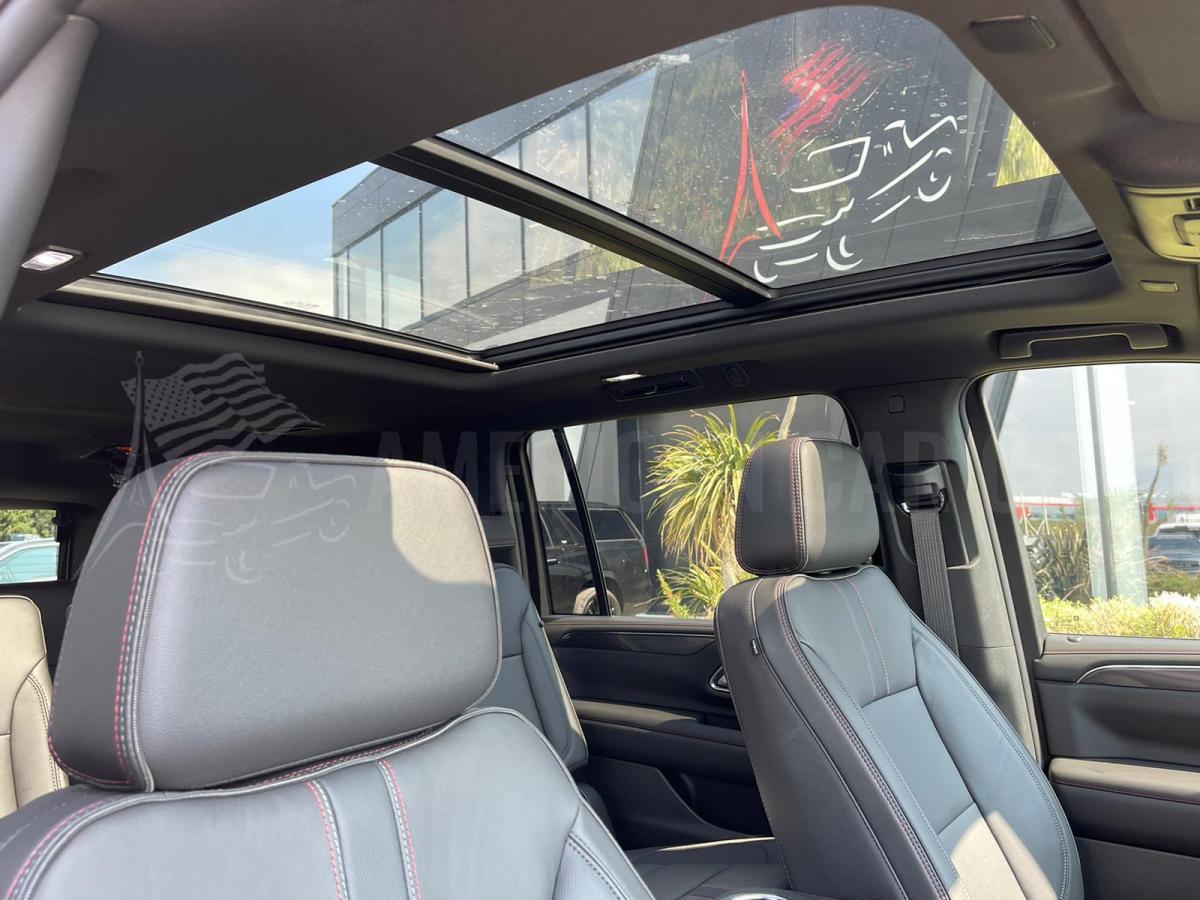 CHEVROLET SUBURBAN RST 4x4 V8 5.3L - 8 places - MALUS PAYE