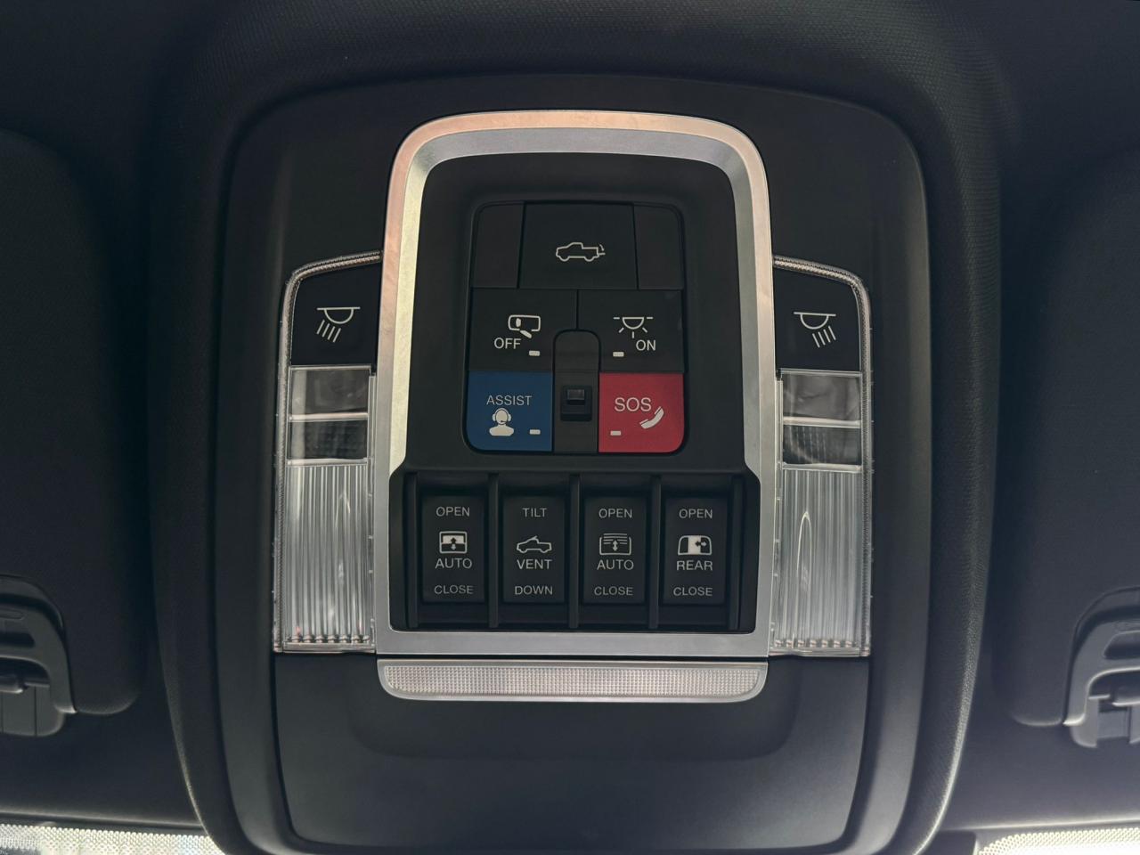 DODGE RAM 1500 CREW CAB LIMITED AIR RAMBOX