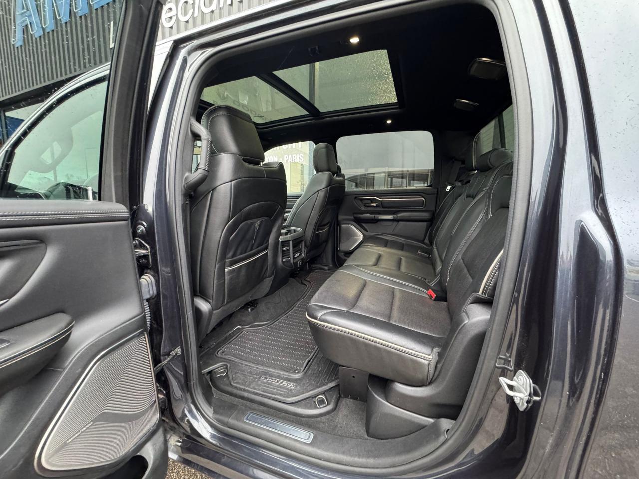 DODGE RAM 1500 CREW CAB LIMITED AIR RAMBOX