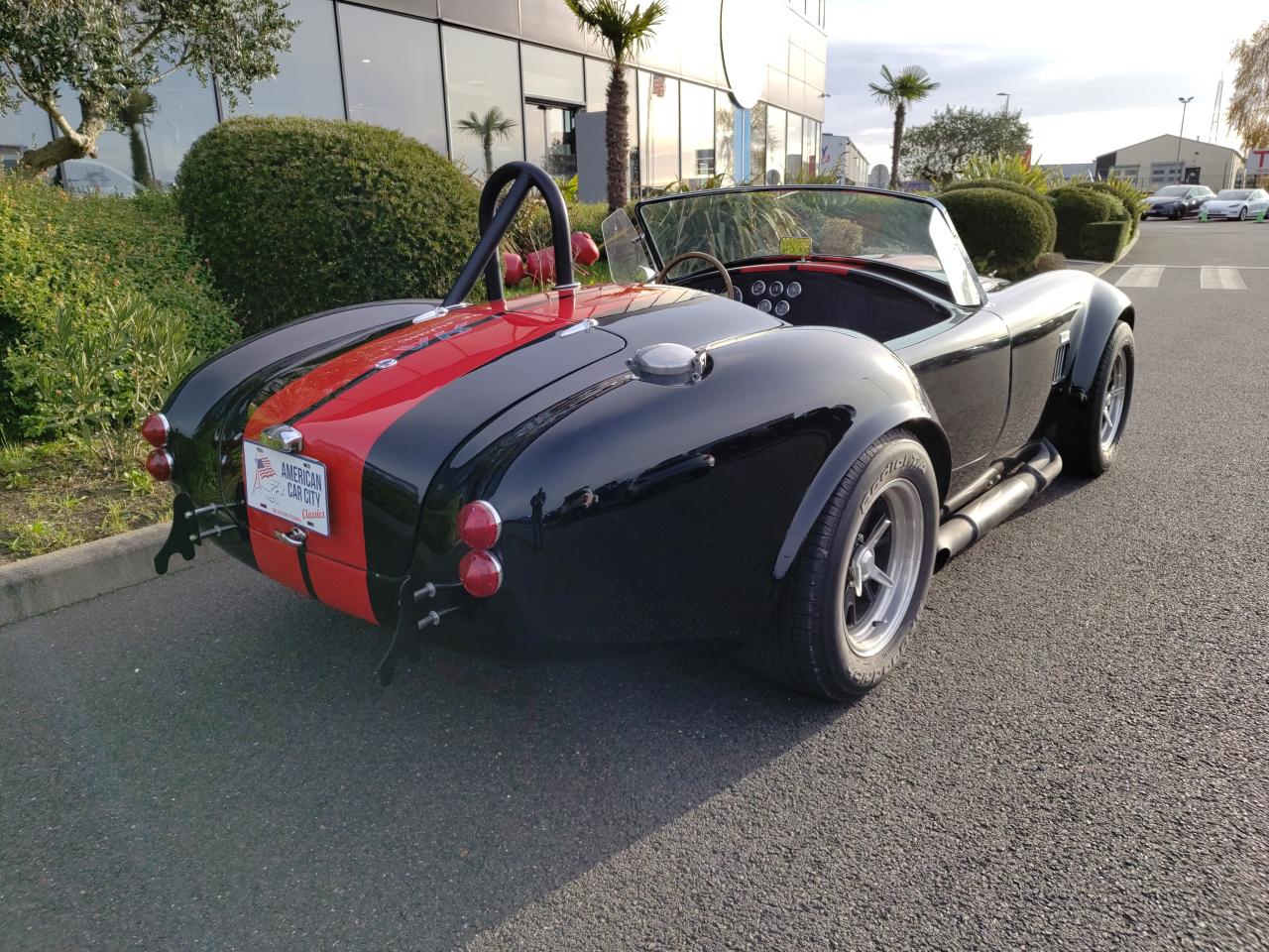 FORD AC COBRA REPLICA V8 302