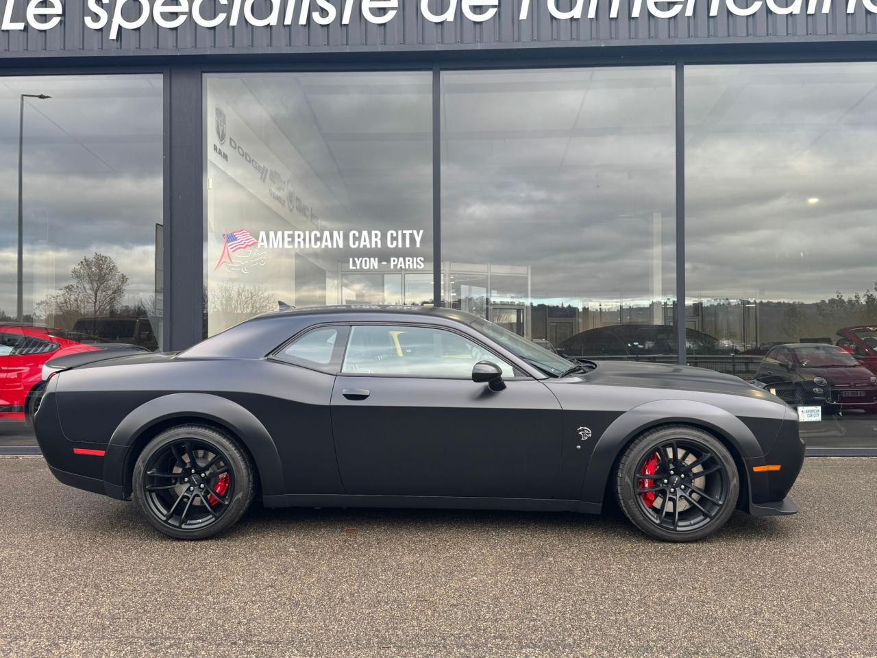 DODGE CHALLENGER SRT HELLCAT WIDEBODY