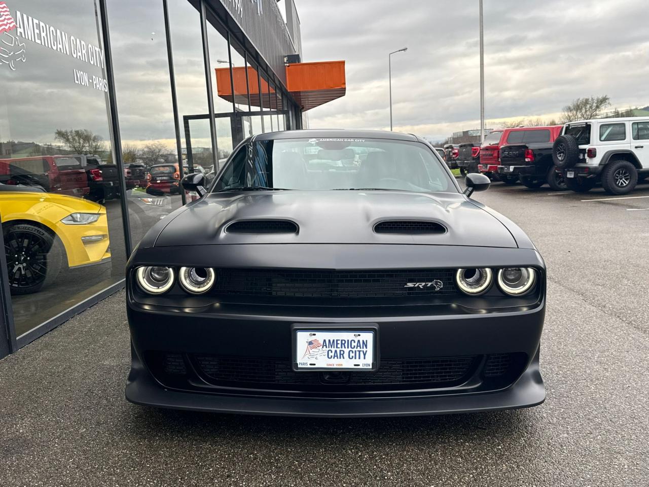 DODGE CHALLENGER SRT HELLCAT WIDEBODY