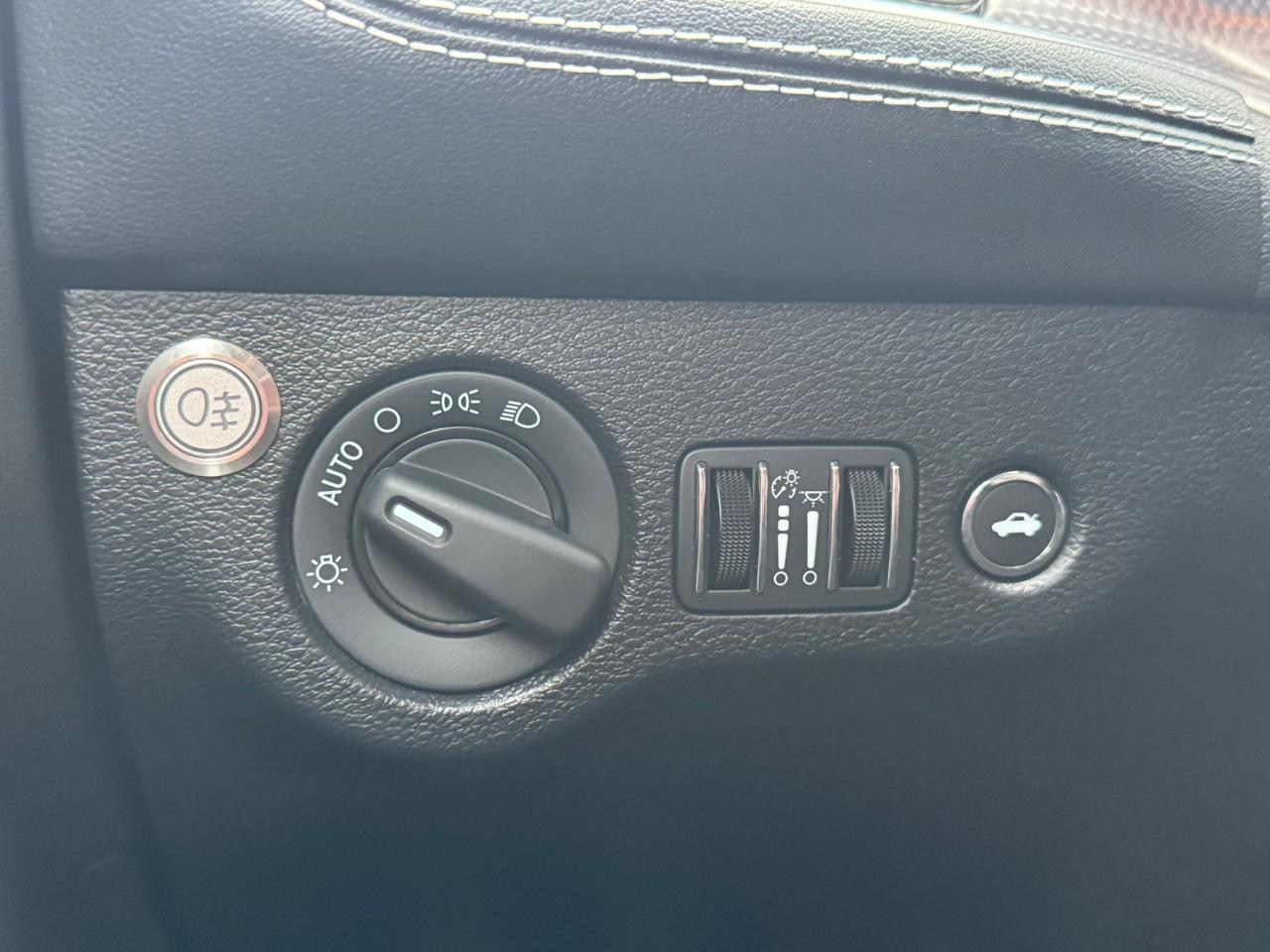 DODGE CHALLENGER SRT HELLCAT WIDEBODY