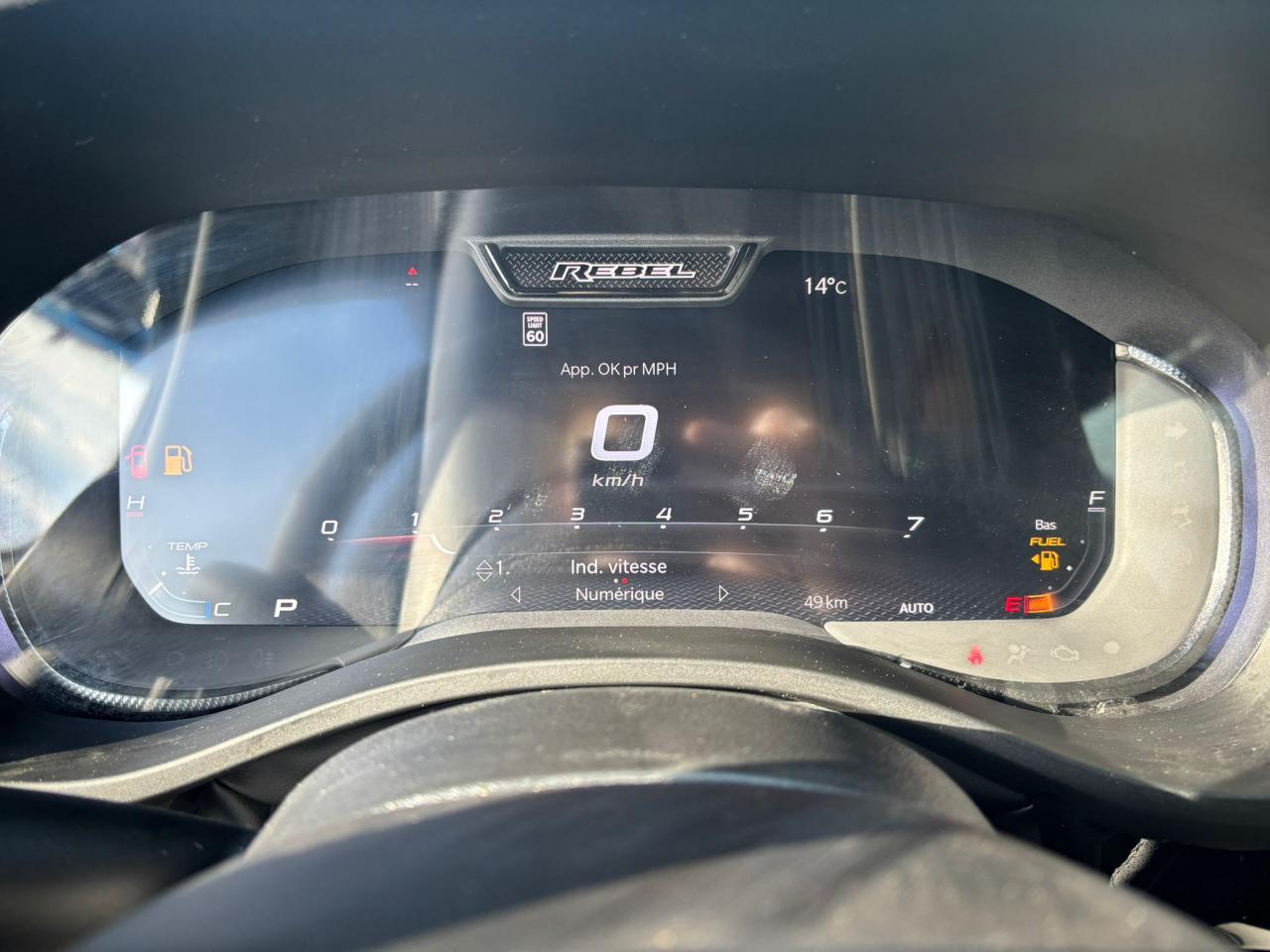 DODGE RAM 1500 CREW CAB REBEL AIR HAYON MULTI