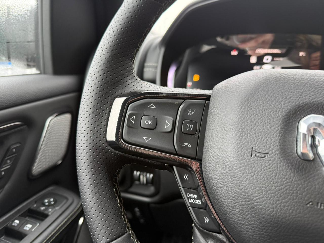 DODGE RAM 1500 CREW CAB REBEL AIR RAMBOX HAYON MULTI