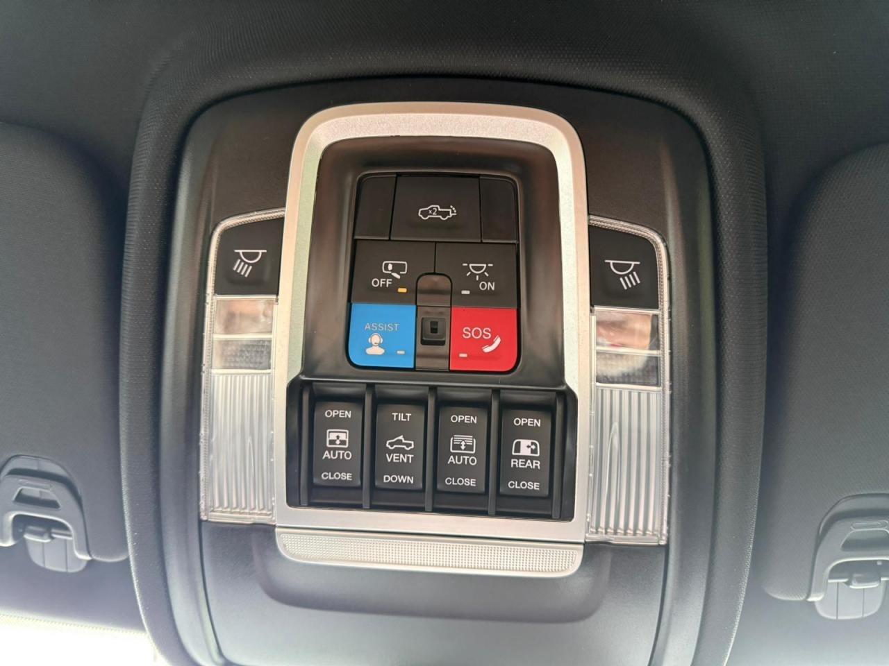 DODGE RAM 1500 CREW CAB REBEL AIR RAMBOX HAYON MULTI