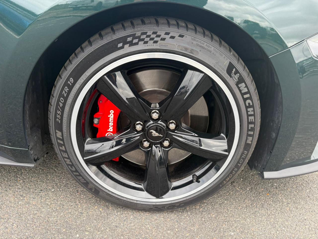 FORD MUSTANG BULLITT V8 5.0L