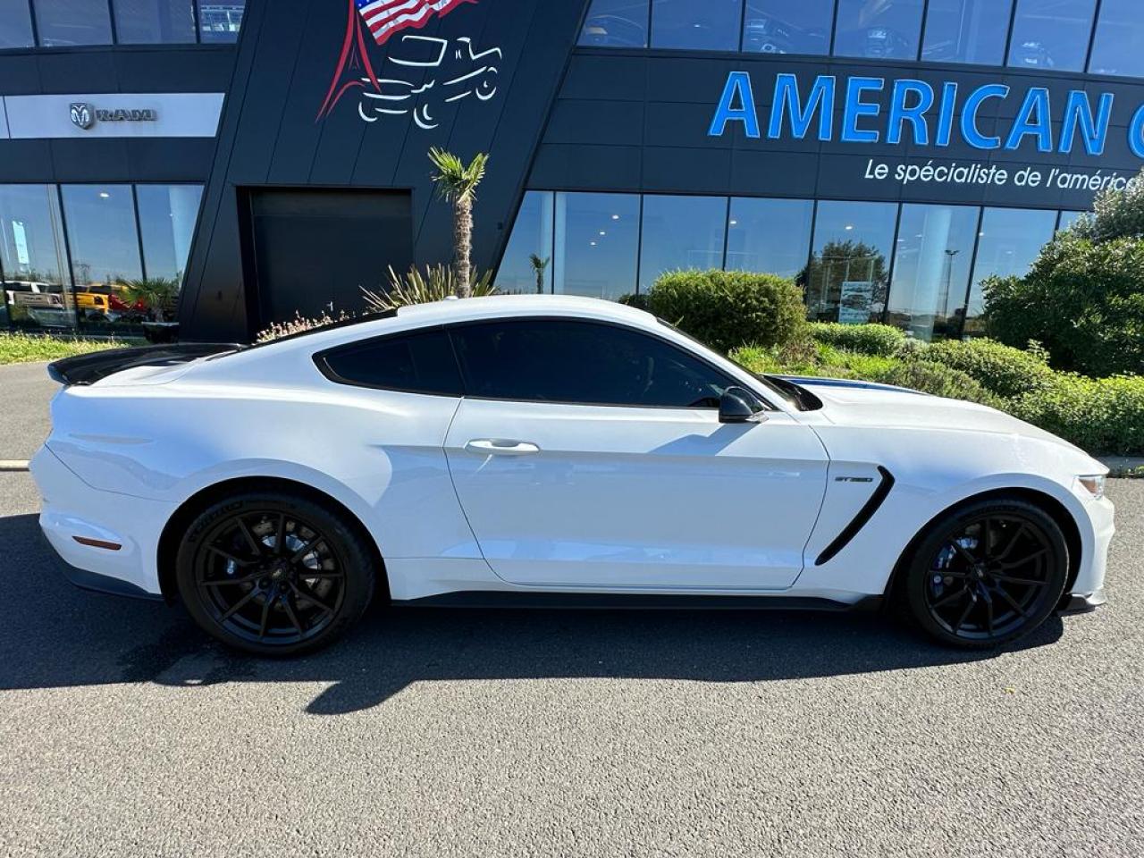 FORD MUSTANG Shelby GT350 V8 5.2L