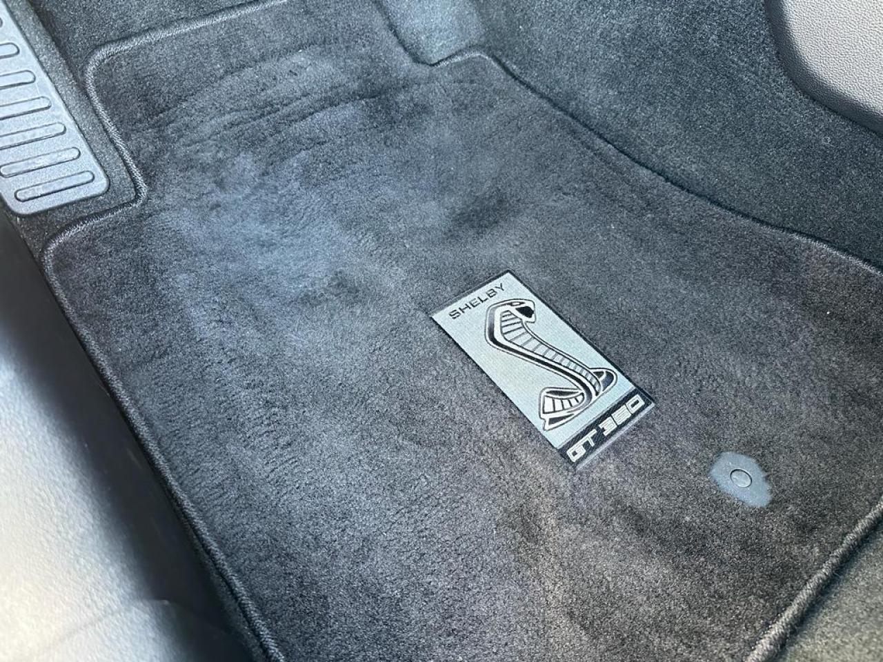 FORD MUSTANG Shelby GT350 V8 5.2L