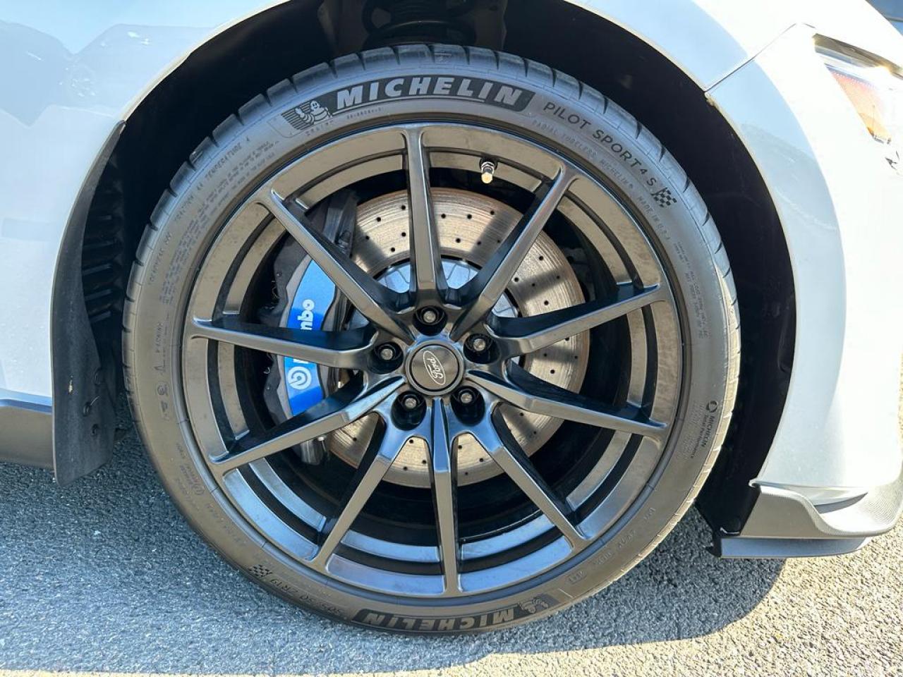 FORD MUSTANG Shelby GT350 V8 5.2L