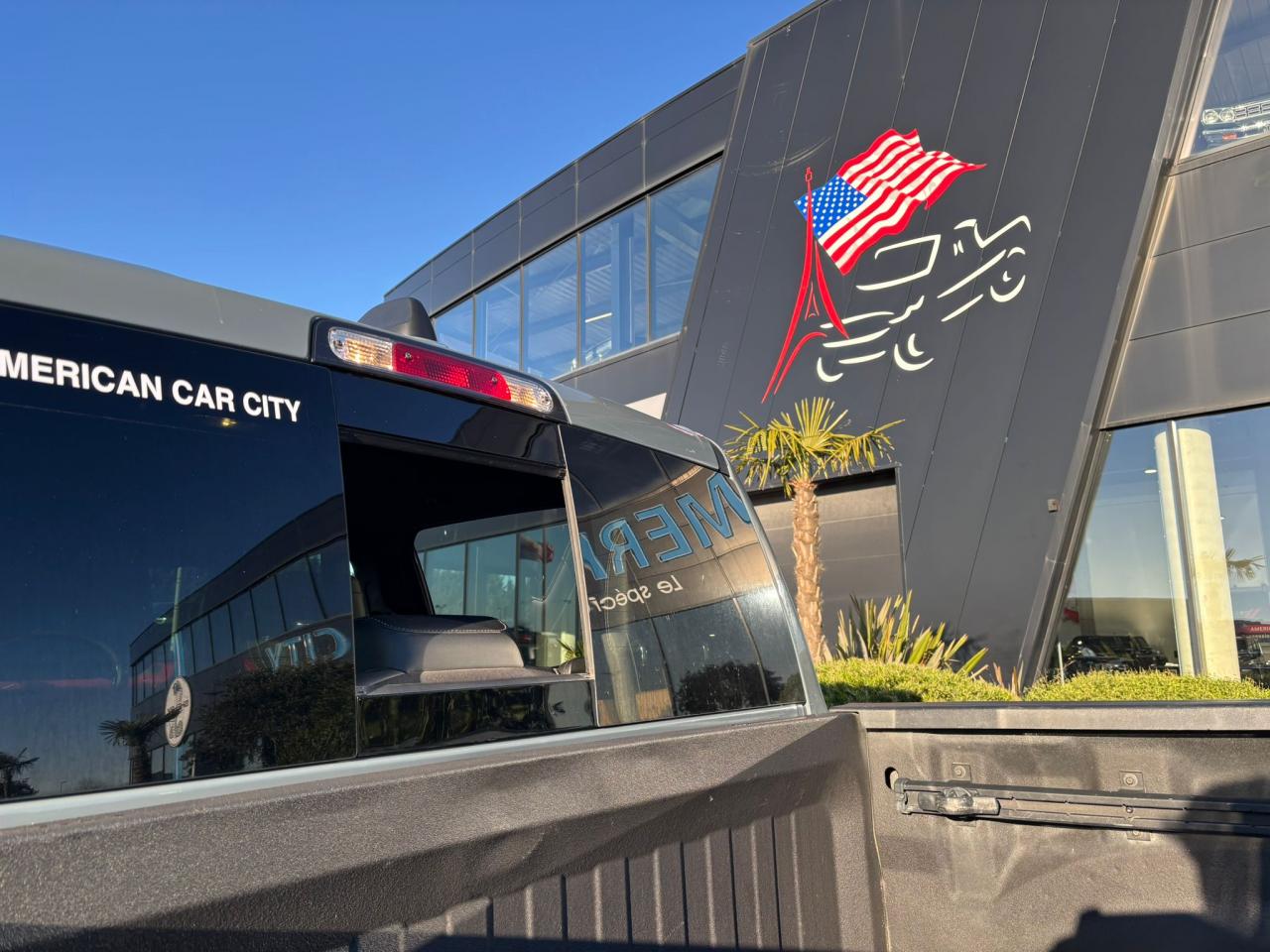 DODGE RAM BIG HORN BUILT TO SERVE - VENTE A MARCHAND