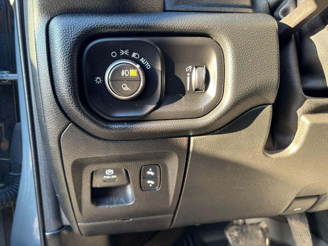 DODGE RAM BIG HORN BUILT TO SERVE - VENTE A MARCHAND