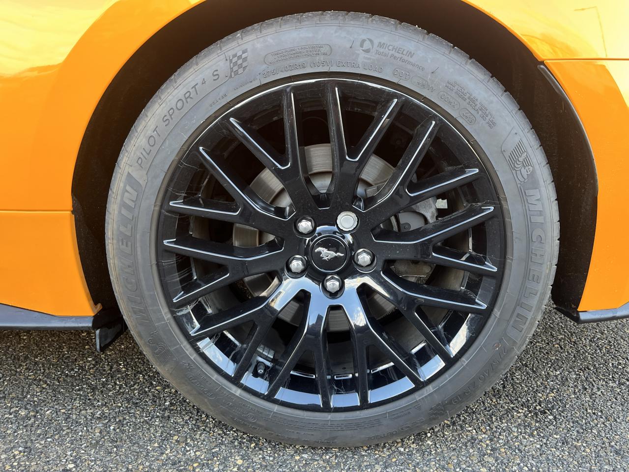 FORD MUSTANG GT FASTBACK 5.0L V8 450ch MAGNERIDE BVA10