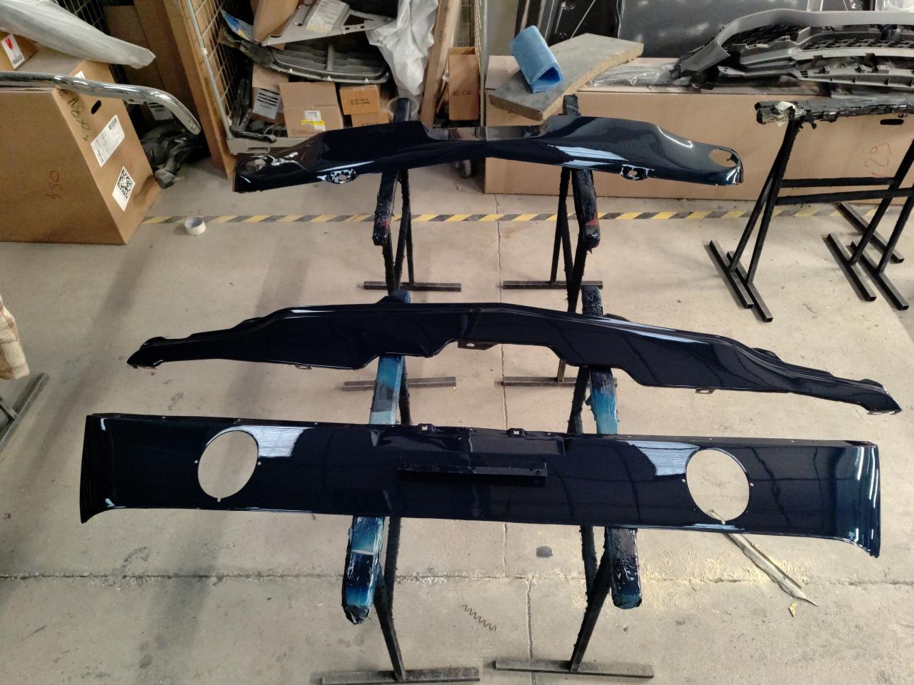 FORD MUSTANG cabriolet code C, peinture, capote et intérieur restaurée chez nous