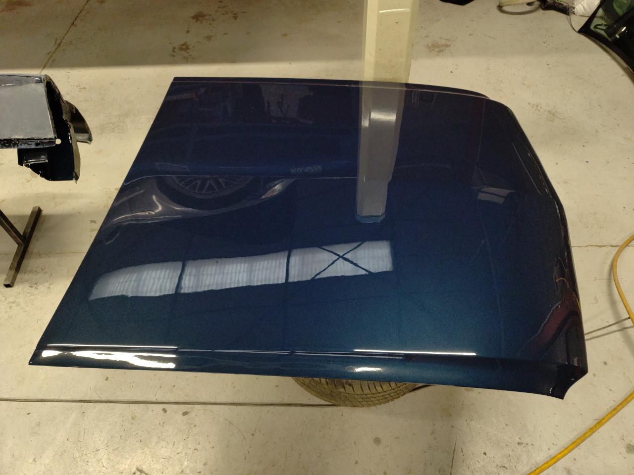 FORD MUSTANG cabriolet code C, peinture, capote et intérieur restaurée chez nous